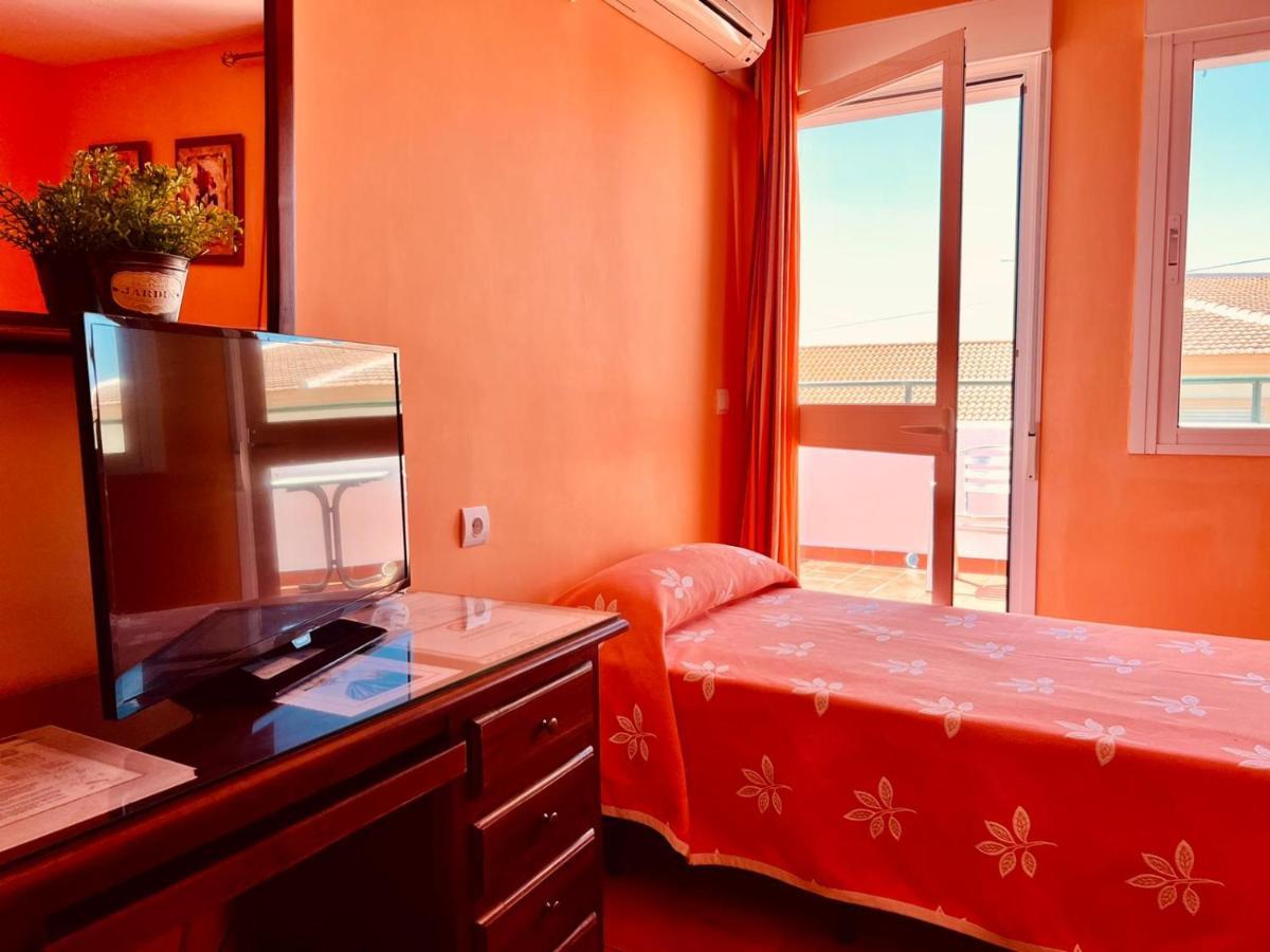 Hostal Muriel Aljaraque Exteriör bild